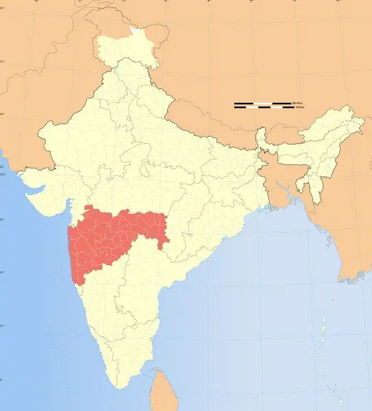 Popular places for Nauvari Saree