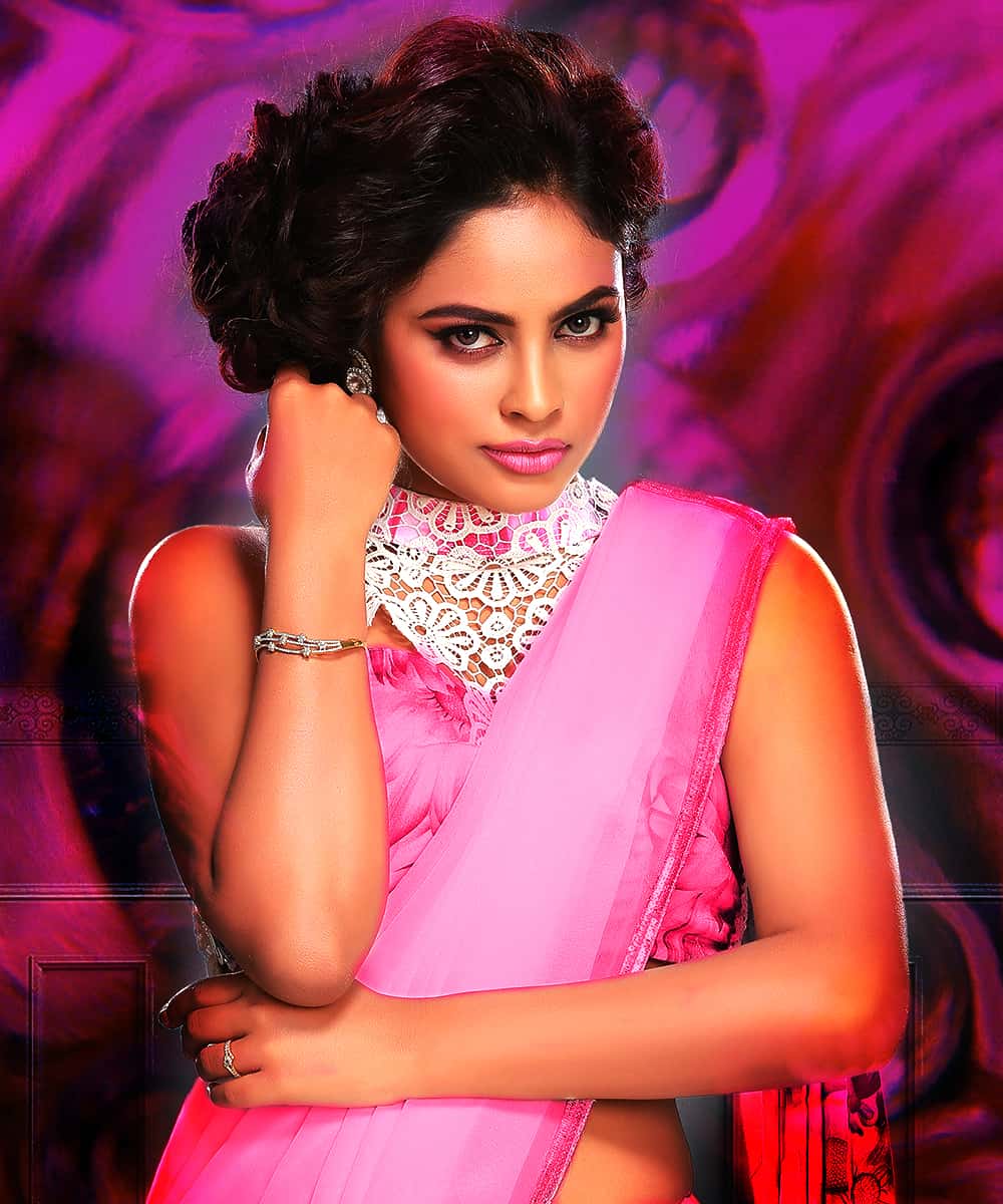 25 Traditional Hairstyles For Saree To Look Beautiful In Any Function